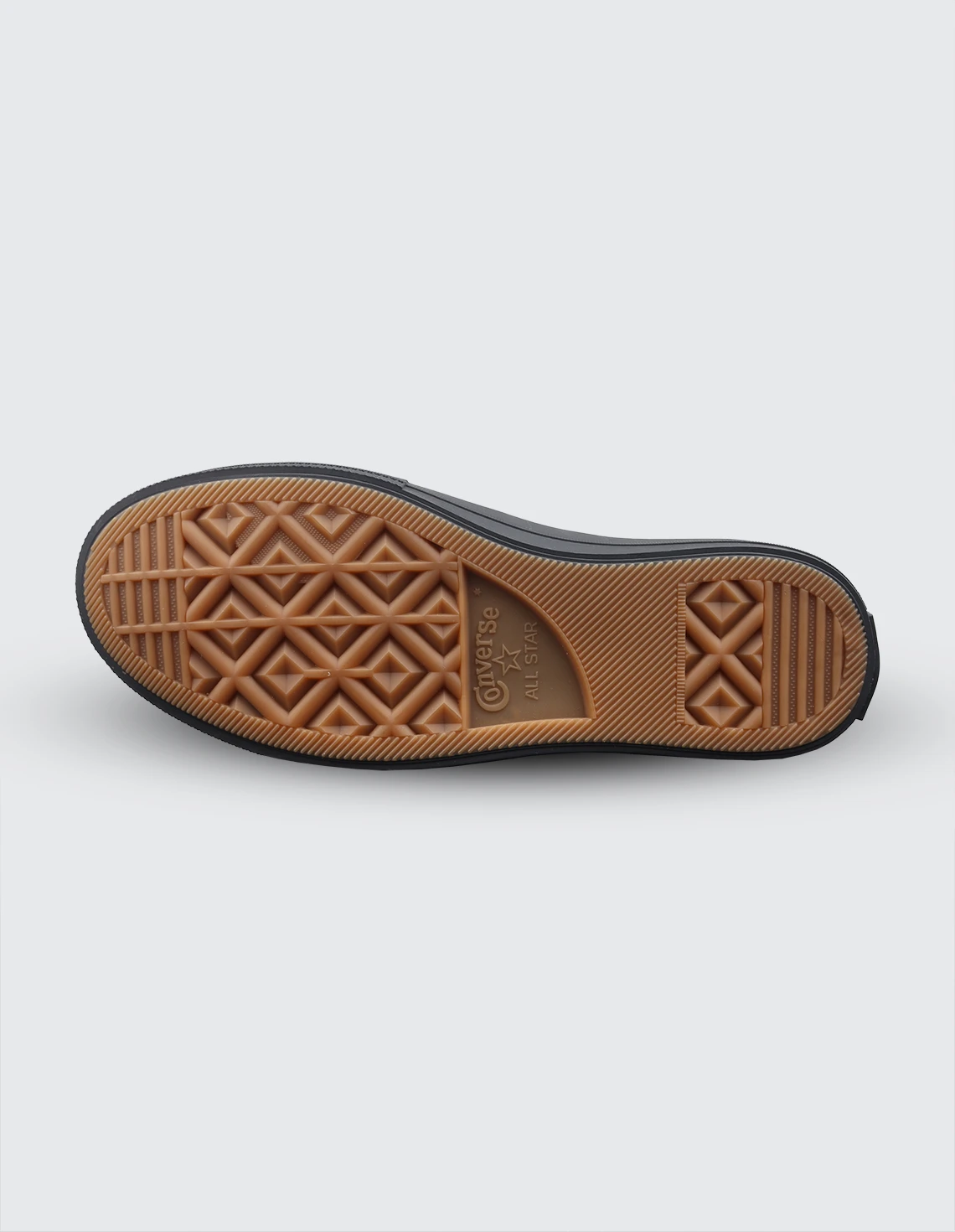 کفش روزانه مردانه کانورس Chuck Taylor All Star M