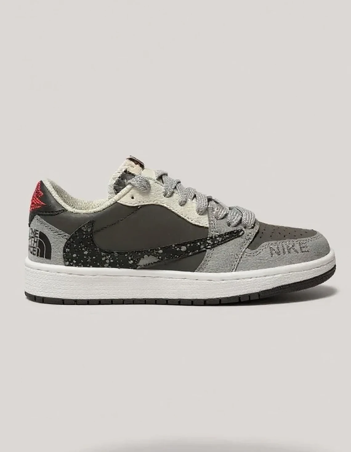 کفش روزانه زنانه نایک Nike Jordan 1 Low Travis Scott W