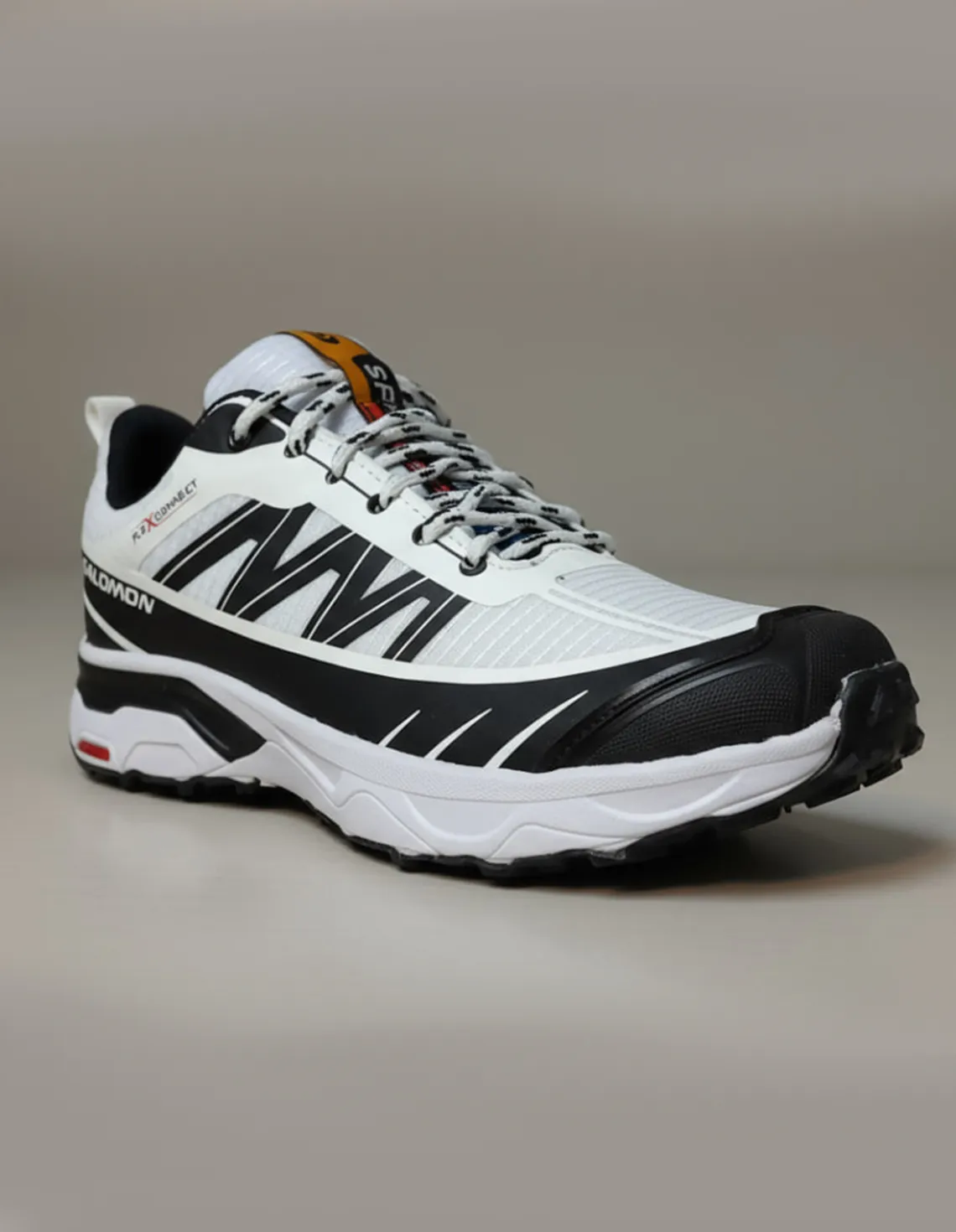 کفش ورزشی زنانه سالامون Out Pulse W