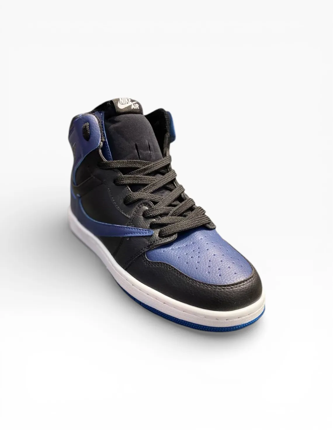 کفش روزانه مردانه نایکی Travis Scott Mid M