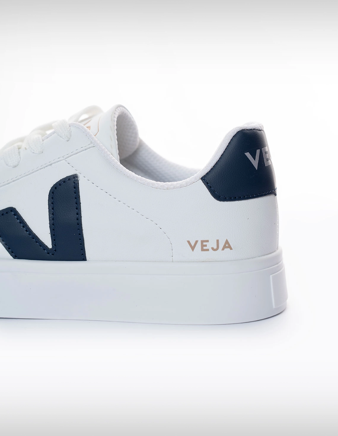 کفش روزانه Unisex VEJA Veja One U